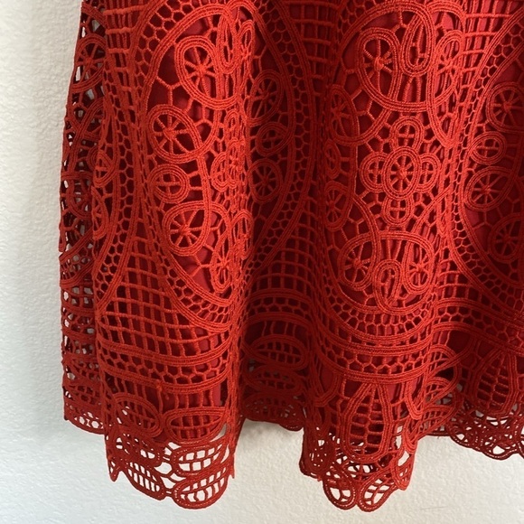 Lovers + Friends Orchard crocheted dress women’s medium burnt red EUC - Picture 3 of 10